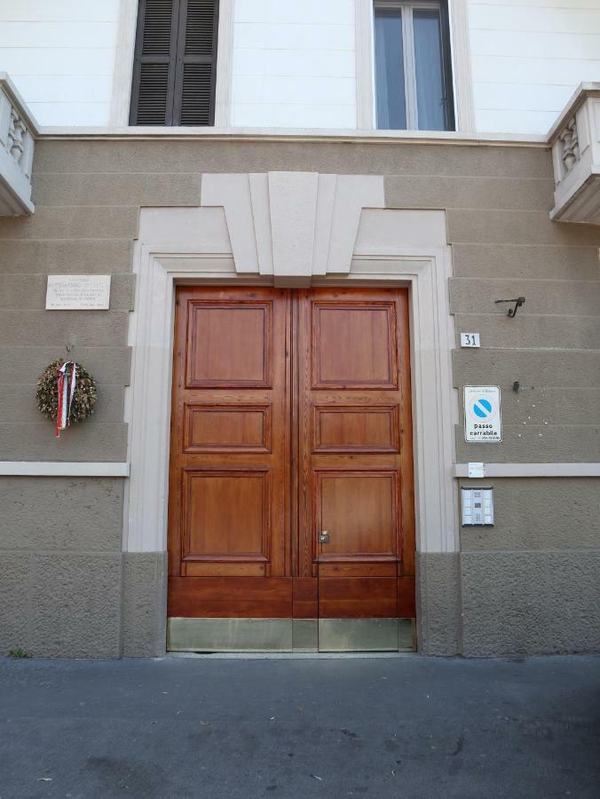 Paki Home Nel Cuore Dei Navigli Di Milano エクステリア 写真