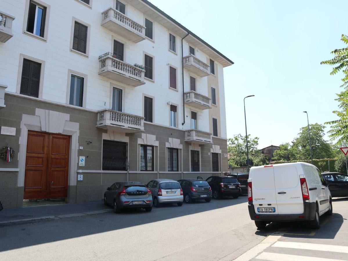 Paki Home Nel Cuore Dei Navigli Di Milano エクステリア 写真